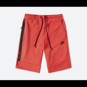 Nike ‼️‼️SOLD‼️‼️